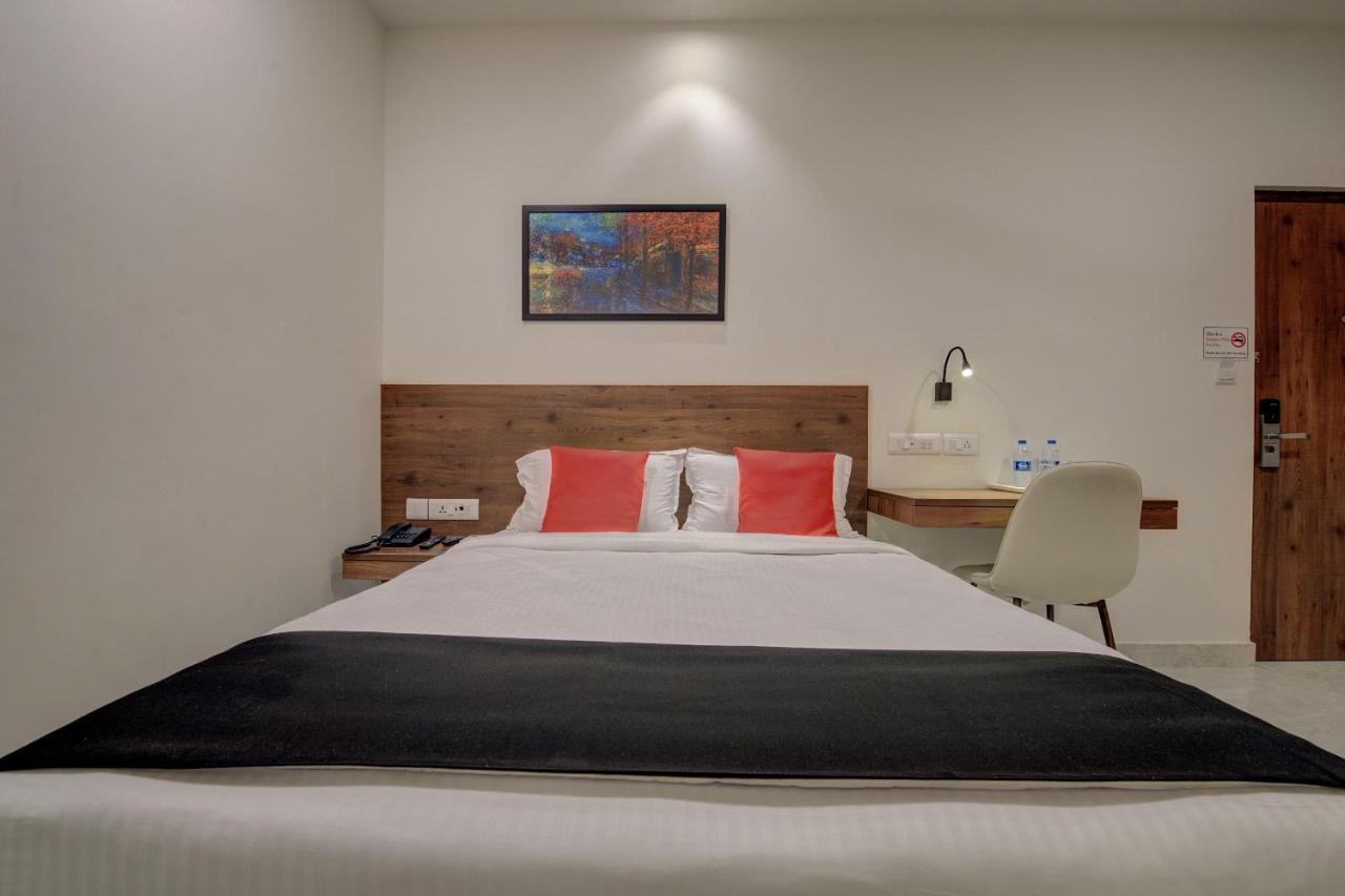 Arunaa Inn Airport Hotel,Čennai Exteriér fotografie