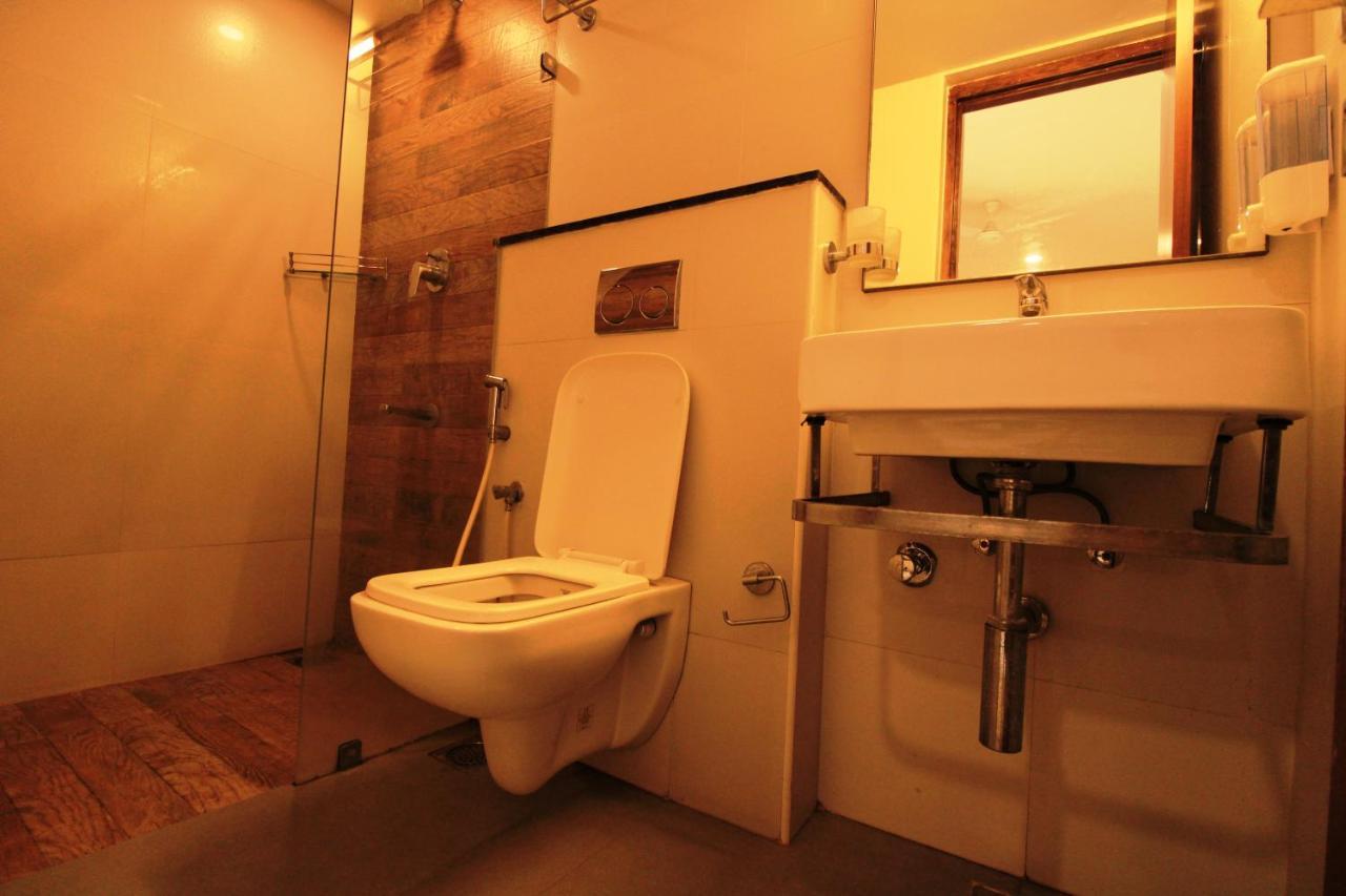 Arunaa Inn Airport Hotel,Čennai Exteriér fotografie
